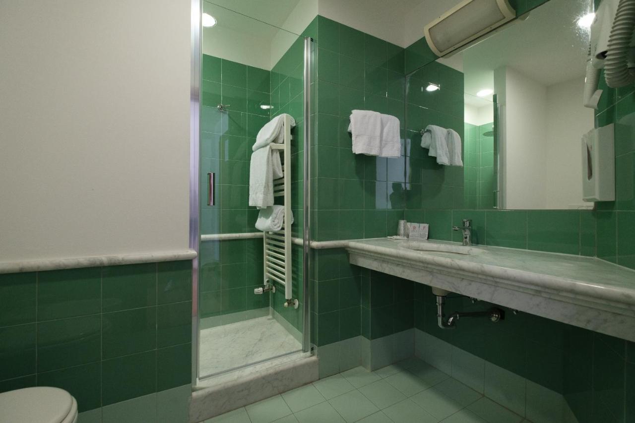 Hotel Portavaldera Peccioli ภายนอก รูปภาพ