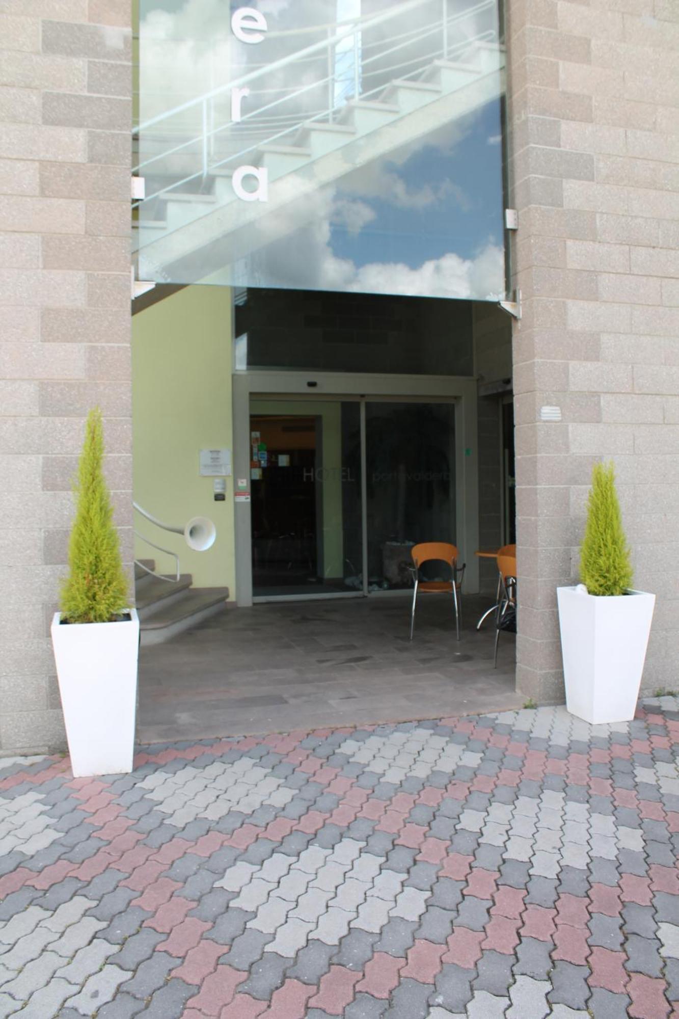 Hotel Portavaldera Peccioli ภายนอก รูปภาพ